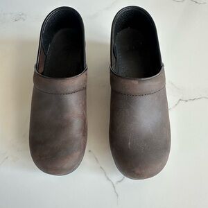Dansko Brown Mules Comfortable Clogs